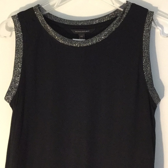 Banana Republic Tops - NWT Banana Republic tank.